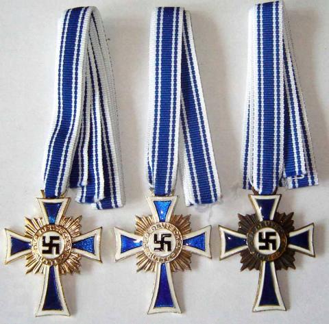 WW2 GERMAN NAZI SET OF BRONZE SILVER AND GOLD MOTHER CROSS MEDAL AWARD SET
