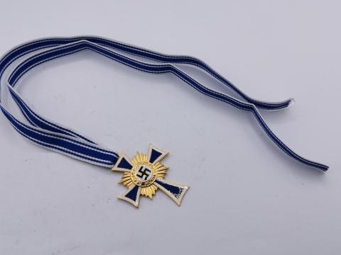 WW2 GERMAN NAZI SET OF BRONZE SILVER AND GOLD MOTHER CROSS MEDAL AWARD SET