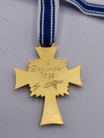 WW2 GERMAN NAZI SET OF BRONZE SILVER AND GOLD MOTHER CROSS MEDAL AWARD SET