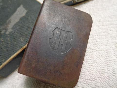 WW2 GERMAN NAZI WAFFEN SS MATCHES METAL COVER CASE WITH SS RUNES RELIC GROUND DUG FOUND
