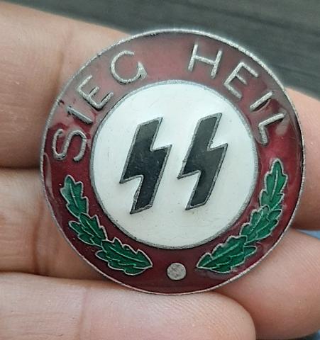 WW2 GERMAN NAZI WAFFEN SS SIEG HEIL ENAMEL RZM PIN SS PARTISANS