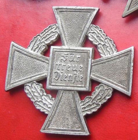 WW2 GERMAN NAZI 25 YEARS OF FAITHFUL SERVICES IN THE WEHRMACHT THIRD REICH ARMY HEER MEDAL AWARD NO RIBBON