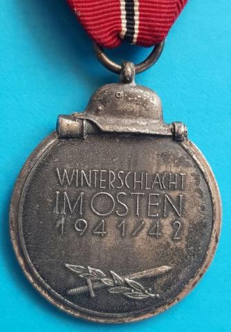 WW2 GERMAN NAZI AMAZING EASTERN FRONT CAMPAIGN MEDAL MARKED BY Klein & Quenzer (PKZ CODE 65) Medaille Winterschlacht im Osten 1941/42 – Winter Battle in the East Medal AWARD 