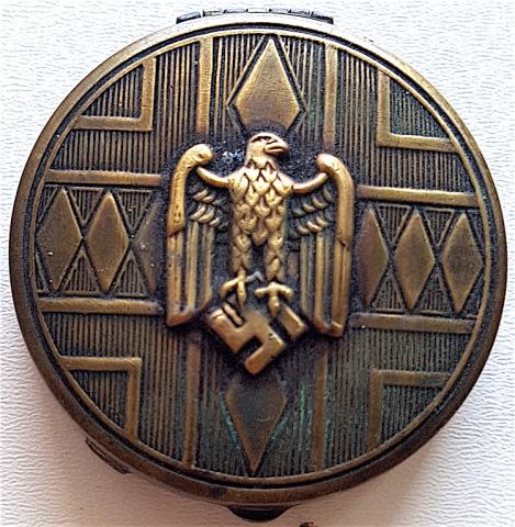 WW2 GERMAN NAZI AMAZING RARE THIRD REICH METAL CASE with EAGLE & SWASTIKA