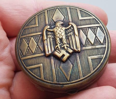 WW2 GERMAN NAZI AMAZING RARE THIRD REICH METAL CASE with EAGLE & SWASTIKA