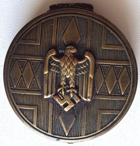 WW2 GERMAN NAZI AMAZING RARE THIRD REICH METAL CASE with EAGLE & SWASTIKA