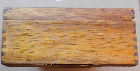 WW2 GERMAN NAZI AMAZING WAFFEN SS TOTENKOPF 1ST PANZER GRENADIER DIVISION WOODEN CASE DATED 1939 WITH SS SKULL ENGRAVED