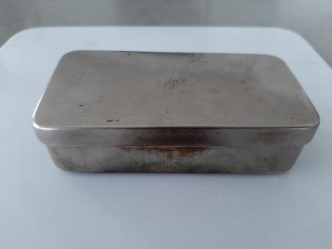 WW2 GERMAN NAZI ATTIC FOUND CONCENTRATION CAMP AUSCHWITZ BLOCK XX MEDICAL INFECTION  SYRINGE WITH TAG