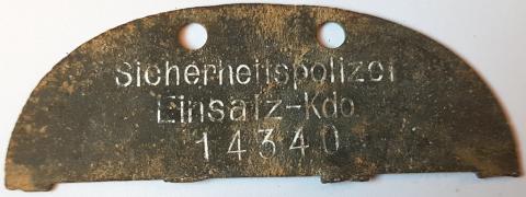 WW2 GERMAN NAZI EXTREMELY RARE - HIGH HISTORICAL ITEM - WAFFEN SS GESTAPO POLIZEI DIVISION IN CHARGE OF KILLING JEWS - EINSATZGRUPPEN SIPO POLICE HALF DOGTAG