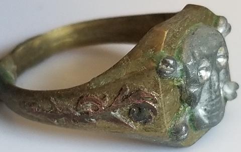 WW2 GERMAN NAZI - FROM A GROUND DUG GUY COLLECTION - WAFFEN SS TOTENKOPF RELIC FOUND RING WITH SKULL
