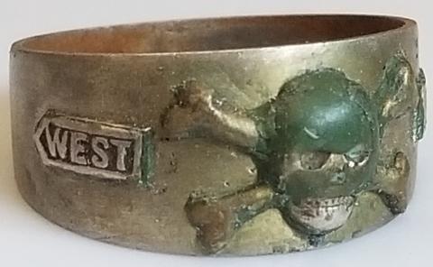 WW2 GERMAN NAZI - FROM A GROUND DUG GUY COLLECTION - WAFFEN SS TOTENKOPF RELIC FOUND SILVER RING WITH SKULL - FROM EASTER FRONT SOVIET BATTLE