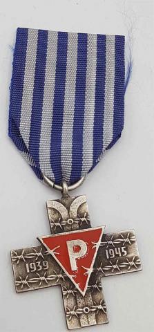 WW2 GERMAN nazi HOLOCAUST CONCENTRATION CAMP AUSCHWITZ MEDAL + MINIATURE MEDAL + ID WITH PHOTO OF THE INMATE SURVIVOR SHOAH JEW