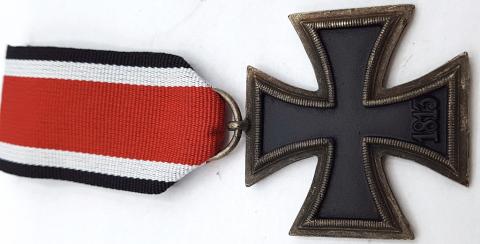 WW2 GERMAN NAZI IRON CROSS MEDAL AWARD SECOND CLASS WEHRMACHT, LUFTWAFFE, KRIEGSMARINE, WAFFEN SS PANZER