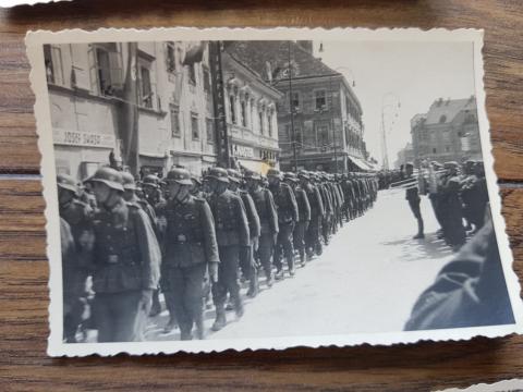 WW2 GERMAN NAZI LOT OF 25 WWII ORIGINAL PHOTOS SHOWING A FLAK ARTILLERIE DIVISION IN TRAINING - OFFICERS, FLAGS, GUNS, SOLDIERS