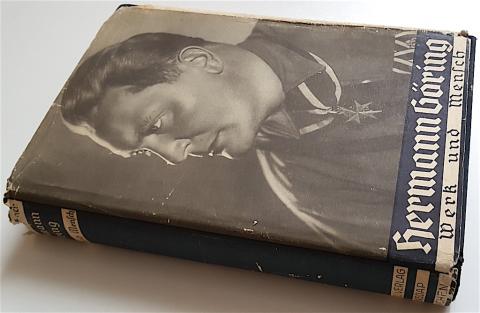 WW2 GERMAN NAZI LUFTWAFFE Reichsmarschall HERMANN GORING HARDCOVER BOOK 1940 " Werk und Mensch " WITH RARE DUSTCOVER