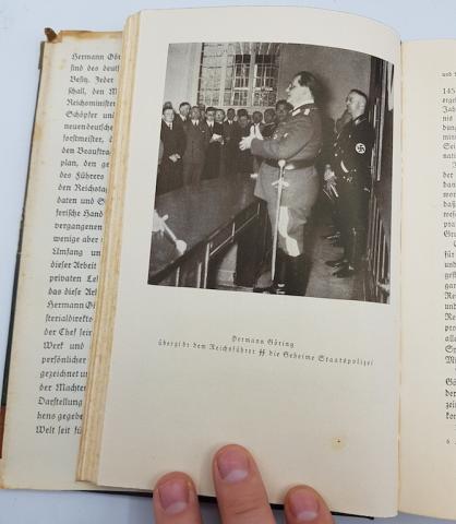 WW2 GERMAN NAZI LUFTWAFFE Reichsmarschall HERMANN GORING HARDCOVER BOOK 1940 " Werk und Mensch " goring DUSTCOVER