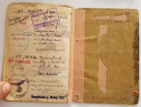 WW2 GERMAN NAZI LUTFWAFFE PILOT SOLDBUCH ENTRIES STAMPS SOLDIER ID LIEUTENANT WEHRPASS HEER