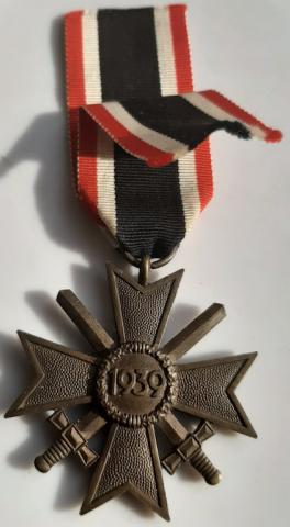 WW2 GERMAN NAZI MERIT CROSS WITH SWORDS MEDAL AWARD WEHRMACHT WAFFEN SS LUFTWAFFE