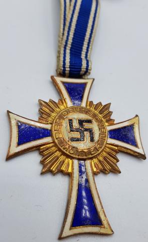 WW2 GERMAN NAZI MOTHER CROSS MEDAL AWARD GOLD THIRD REICH NSDAP HITLER