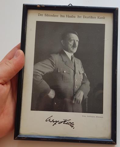 WW2 GERMAN NAZI NICE PERIOD FRAME AND ORIGINAL FAC SIMILE ADOLF HITLER SIGNATURE AUTOGRAPH PHOTO FRAME NSDAP THIRD REICH