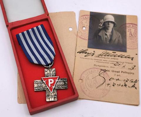 WW2 GERMAN NAZI AUSCHWITZ CONCENTRATION CAMP token INMATE SURVIVOR MEDAL holocaust ID AUSWEIS