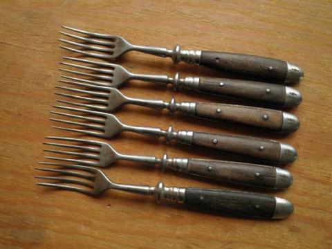 WW2 GERMAN NAZI RARE AND NICE SET OF 6 WAFFEN SS FORKS THIRD REICH SILVERWARE TOTENKOPF PANZER