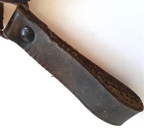 WW2 GERMAN NAZI RARE EARLY 3 PIECES LEATHER HANGER LOOP FOR SA - NSKK - SS DAGGER D.R.G.M