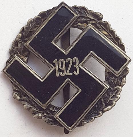 WW2 GERMAN NAZI RARE III REICH HITLER NSDAP GENERAL HONOR GAU BADGE MEDAL AWARD 1923 MARKED GES GESCH