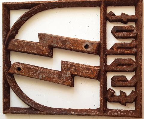 WW2 GERMAN NAZI RARE RELIC FOUND AGRICULTURE LAND CONTROLLED BY THE WAFFEN SS - METAL SIGN ERBHOF SS - FORCED LABOUR