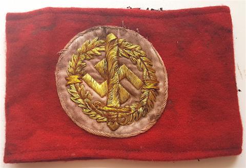 WW2 GERMAN NAZI RARE SA -Wehrmannschaften OFFICER ARMBAND WITH SWASTIKA & SWORD relic found