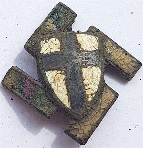 WW2 GERMAN NAZI RARE Traditions-Mützenabzeichen [tradition cap badge] for the RAD Arbeitsgau I Ostpreußen [East Prussia] SWASTIKA PIN RELIC FOUND Teutonic Shield badge