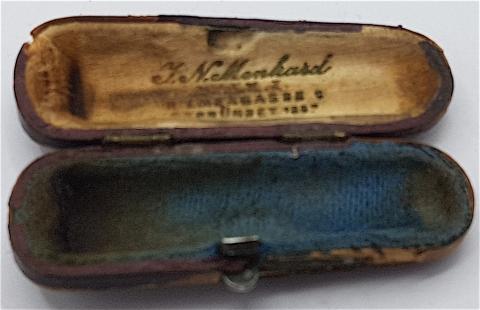 Meine Ehre heißt Treue WW2 GERMAN NAZI WAFFEN SS CIGARETTE HOLDER CASE SS RUNES DAGGER MOTTO