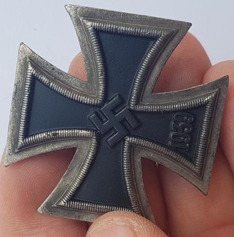 WW2 GERMAN NAZI ***REPLIKA*** OF AN IRON CROSS FIRST CLASS MEDAL AWARD BY RZM STAMPED