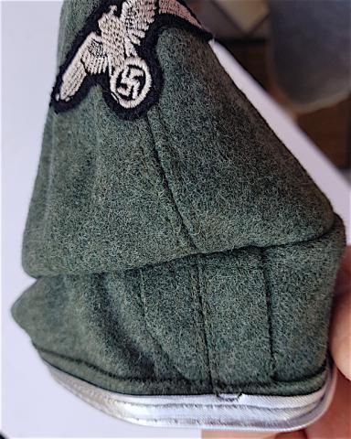 WW2 GERMAN NAZI ***REPLIKA*** WAFFEN SS TOTENKOPF OVERSEAS OFFICER CAP WITH SKULL AND EAGLE INSIGNIAS HEADGEAR HAT M43