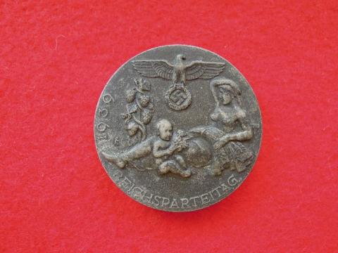 WW2 GERMAN NAZI THIRD REICH NSDAP pin Reichsparteitag 1939 M. Oechsler a Sohn Ansbach RZM M9/82