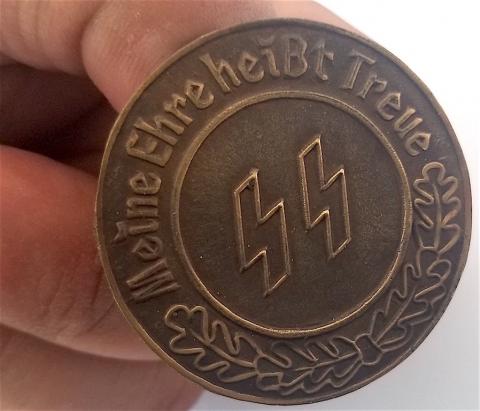 WW2 GERMAN NAZI VERY RARE WAFFEN SS MEMBERSHIP BADGE WITH THE MEINE EHRE HEIßT TREUE DAGGER MOTO