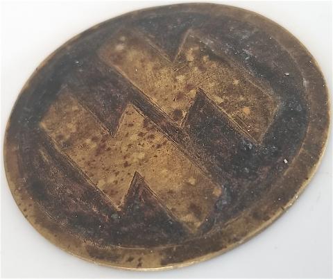 WW2 GERMAN NAZI VERY RARE WAFFEN SS RUNES METAL PLATE INSIGNIA