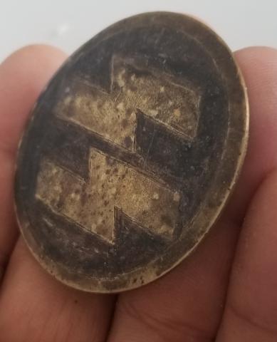 WW2 GERMAN NAZI VERY RARE WAFFEN SS RUNES METAL PLATE INSIGNIA