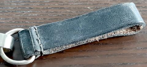 WW2 GERMAN NAZI WAFFEN SS DAGGER VERTICAL LEATHER HANGER + LOOP - RZM STAMPED & SS RUNES