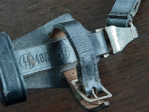 WW2 GERMAN NAZI WAFFEN SS DAGGER VERTICAL LEATHER HANGER + LOOP - RZM STAMPED & SS RUNES