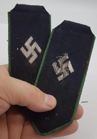 WW2 GERMAN NAZI WAFFEN SS POLIZEI GESTAPO SWASTIKA SHOULDER BOARDS SET OFFICER POLICE TUNIC