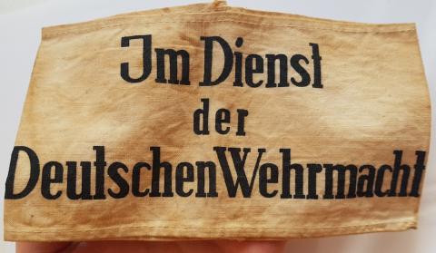 WW2 GERMAN NAZI WEHRMACHT HEER ARMY ARMBAND "Im Dienst der Deutschen Wehrmacht" - "in the service of German army"