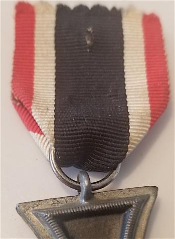 WW2 GERMAN NAZI WEHRMACHT - WAFFEN SS 2ND CLASS EK2 IRON CROSS MEDAL AWARD 1939 WITH RIBBON