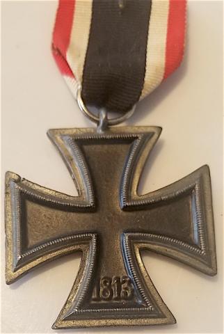 WW2 GERMAN NAZI WEHRMACHT - WAFFEN SS 2ND CLASS EK2 IRON CROSS MEDAL AWARD 1939 WITH RIBBON