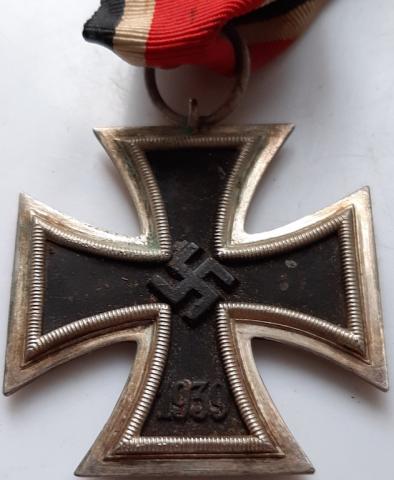 WW2 GERMAN NAZI WORN IRON CROSS CLASS MEDAL AWARD WEHRMACHT WAFFEN SS LUFTWAFFE