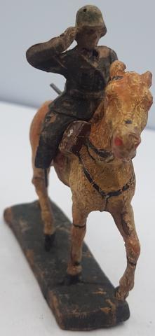 WW2 GERMANY NAZI WAR GERMANY TOY ELASTOLIN FIGURINE LINEOL SCHUCO  WEHRMACHT HEER KAVALERIE SOLDIER ON HORSE
