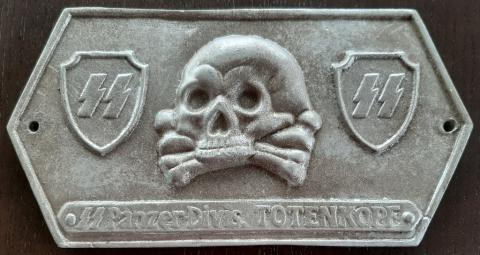 WW2 RARE GERMAN NAZI WAFFEN SS PANZER DIVISION TOTENKOPF GRAVE PLATE RARE SIGN PANEL PLATE  ***REPLIKA***