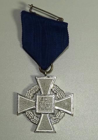 25 Years of Faithful Services in the Wehrmacht medal award with pin