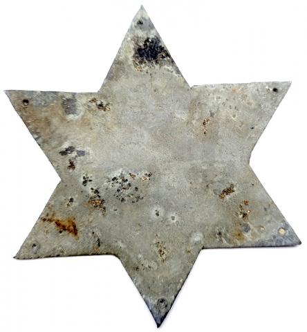 Holocaust Ghetto Krakow Metal Star of David wall plate idenfication of jews jewish Holocaust Ghetto Krakow Metal Star of David wall plate idenfication of jews jewish