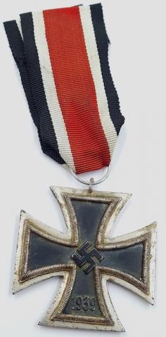 Iron Cross 2nd class medal award wehrmarch waffen ss luftwaffe kriegsmarine